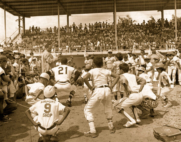 Roberto Clemente, Humanitarian – Society for American Baseball Research