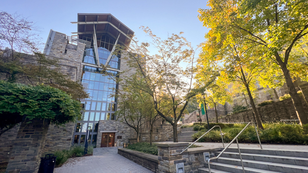 Loyola to hold 3rd annual Building a Better World Through Business event Loyola to hold 3rd annual Building a Better World Through Business event